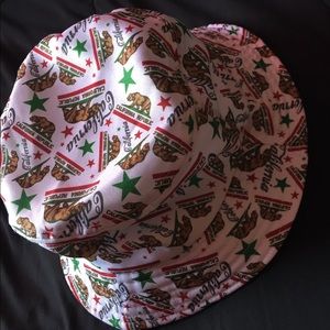 California bucket hat